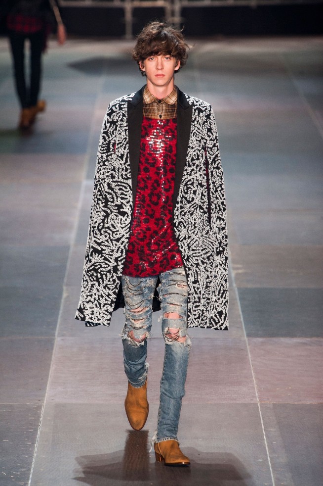 desfile-saint-laurent-paris-men-inv2013-38