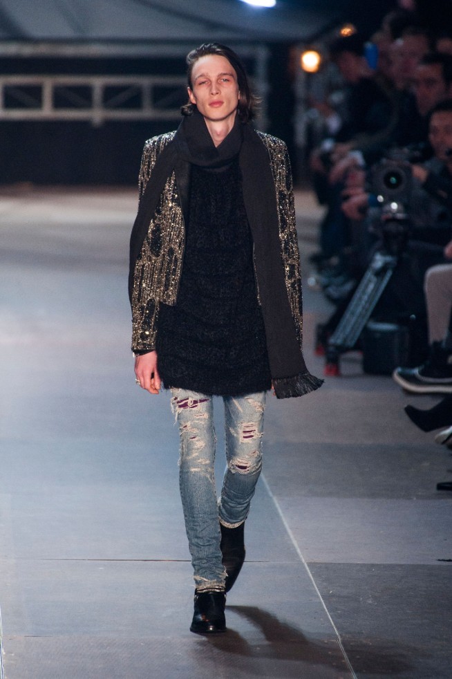 desfile-saint-laurent-paris-men-inv2013-39