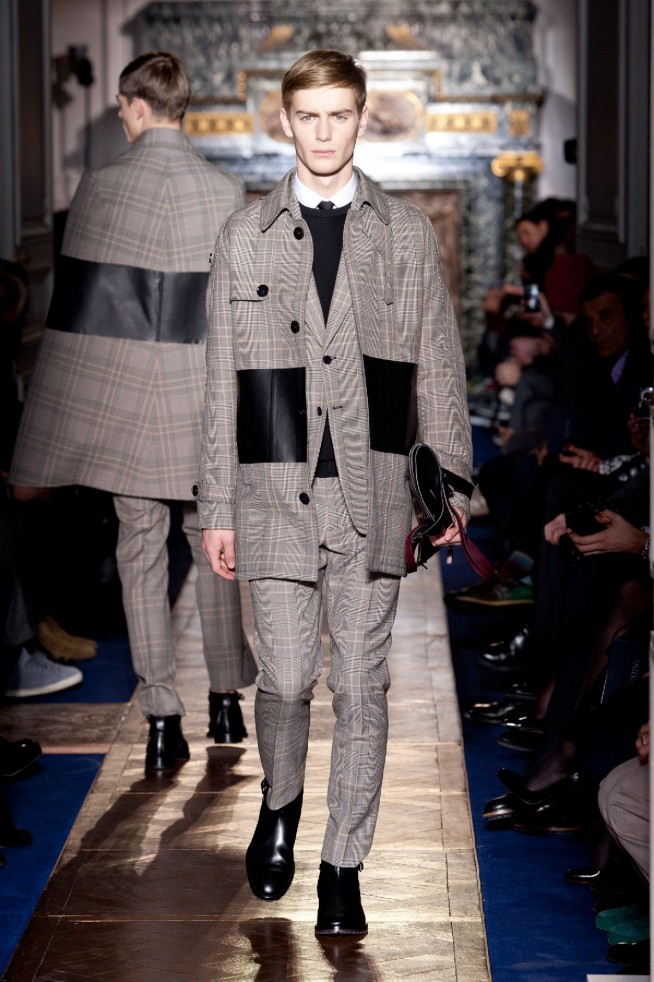 desfile-valentino-paris-mennverno2013-08