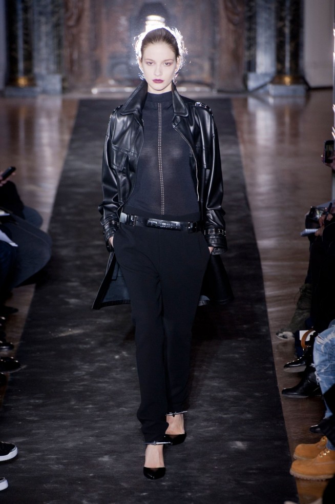 desfile-anthony-vaccarello-inverno2014-06