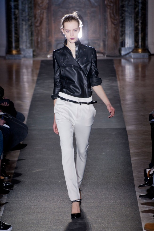 desfile-anthony-vaccarello-inverno2014-15