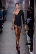 desfile-anthony-vaccarello-inverno2014-29