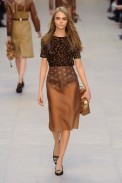 desfile-burberry-ny-inverno2014-02