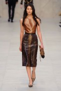 desfile-burberry-ny-inverno2014-10