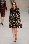 desfile-burberry-ny-inverno2014-11