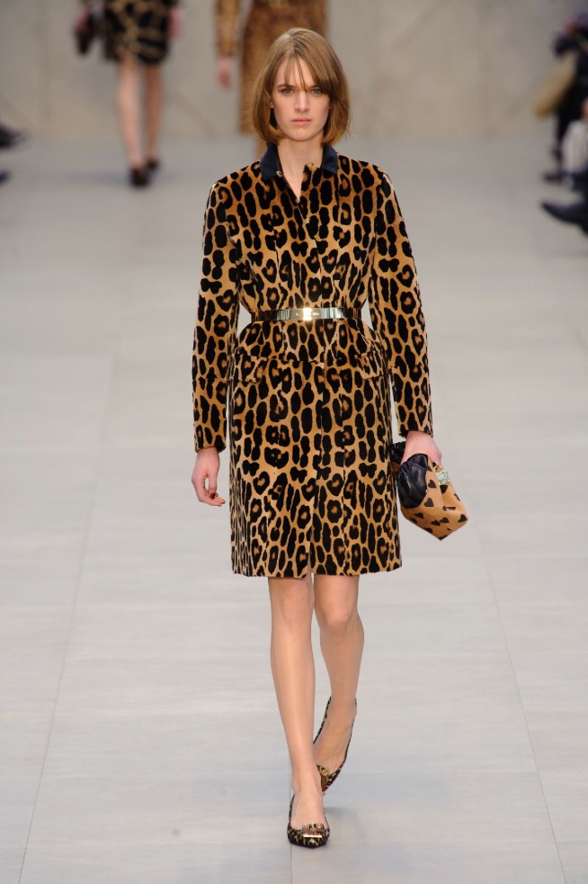 desfile-burberry-ny-inverno2014-13
