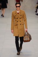 desfile-burberry-ny-inverno2014-22