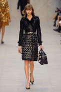 desfile-burberry-ny-inverno2014-27