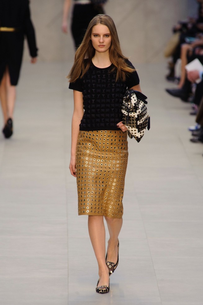 desfile-burberry-ny-inverno2014-30