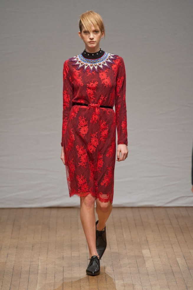 desfile-clements-ribeiro-londres-inv2014-15