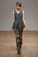 desfile-clements-ribeiro-londres-inv2014-24