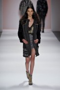 desfile-custo-barcelona-ny-inv2014-06