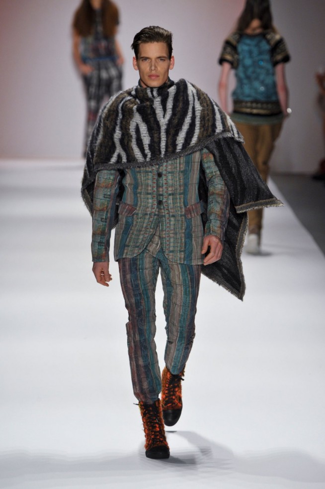 desfile-custo-barcelona-ny-inv2014-07