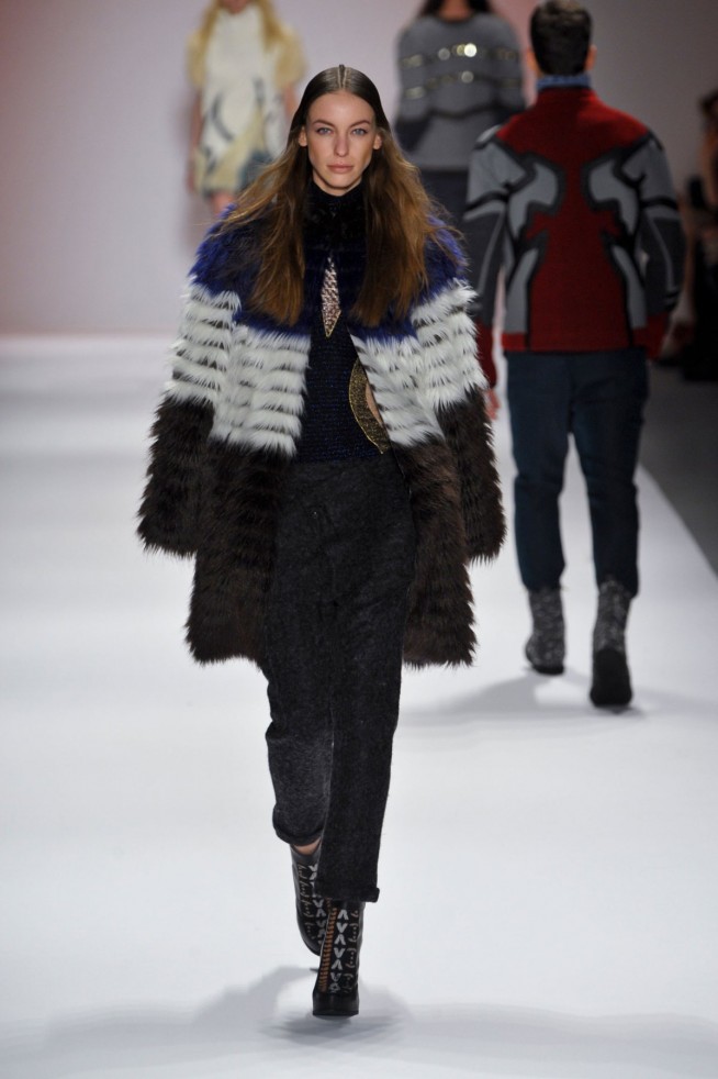 desfile-custo-barcelona-ny-inv2014-14