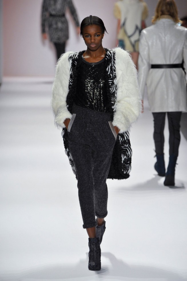 desfile-custo-barcelona-ny-inv2014-17