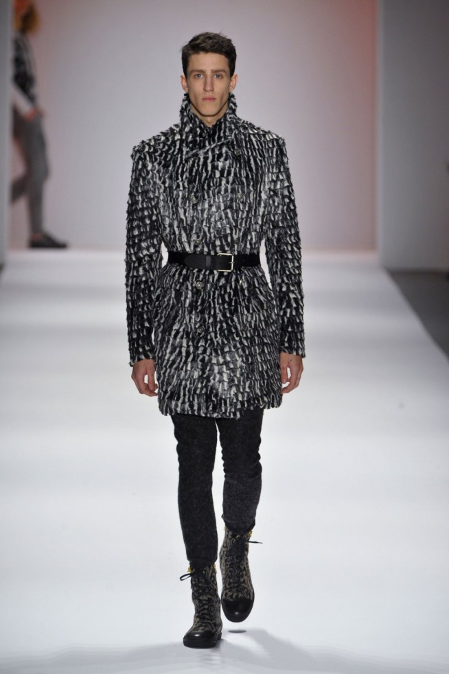 desfile-custo-barcelona-ny-inv2014-18
