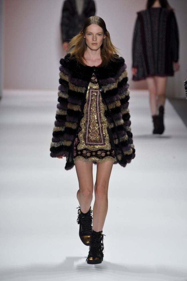 desfile-custo-barcelona-ny-inv2014-22