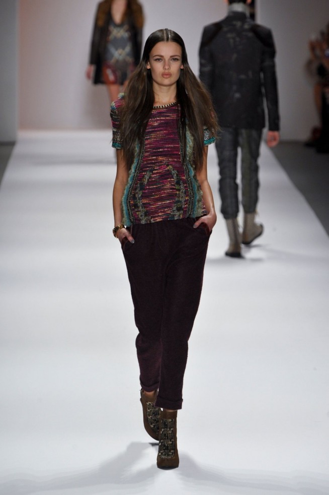 desfile-custo-barcelona-ny-inv2014-24