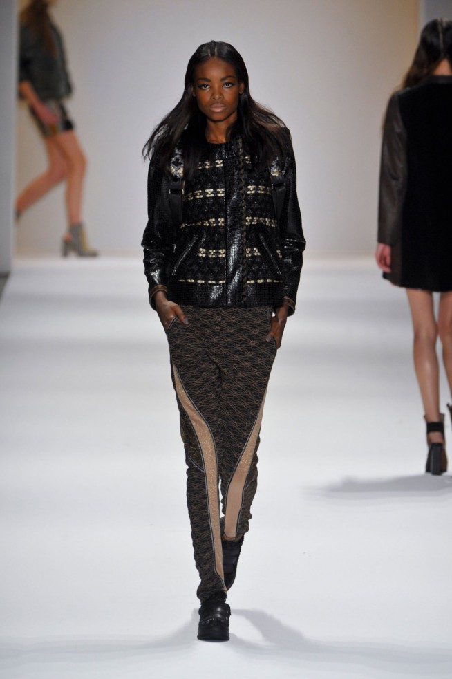 desfile-custo-barcelona-ny-inv2014-27