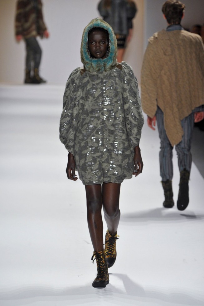 desfile-custo-barcelona-ny-inv2014-30
