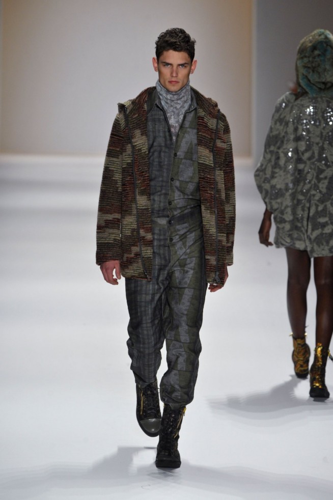 desfile-custo-barcelona-ny-inv2014-31