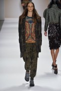 desfile-custo-barcelona-ny-inv2014-35