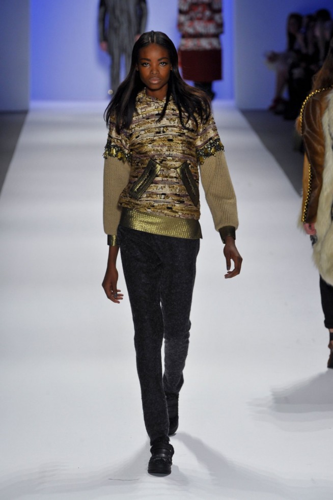 desfile-custo-barcelona-ny-inv2014-57