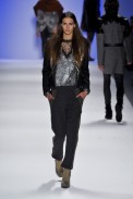 desfile-custo-barcelona-ny-inv2014-61