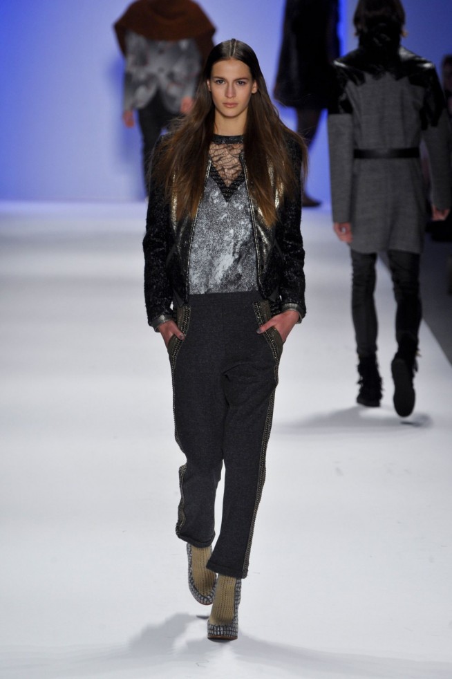 desfile-custo-barcelona-ny-inv2014-61