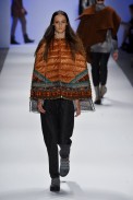 desfile-custo-barcelona-ny-inv2014-63