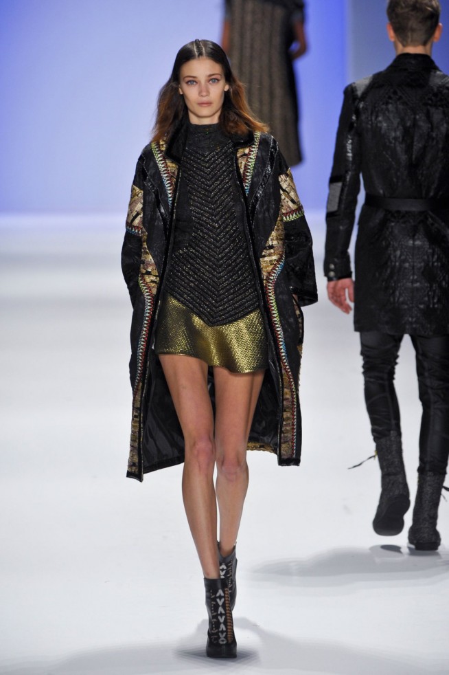 desfile-custo-barcelona-ny-inv2014-70