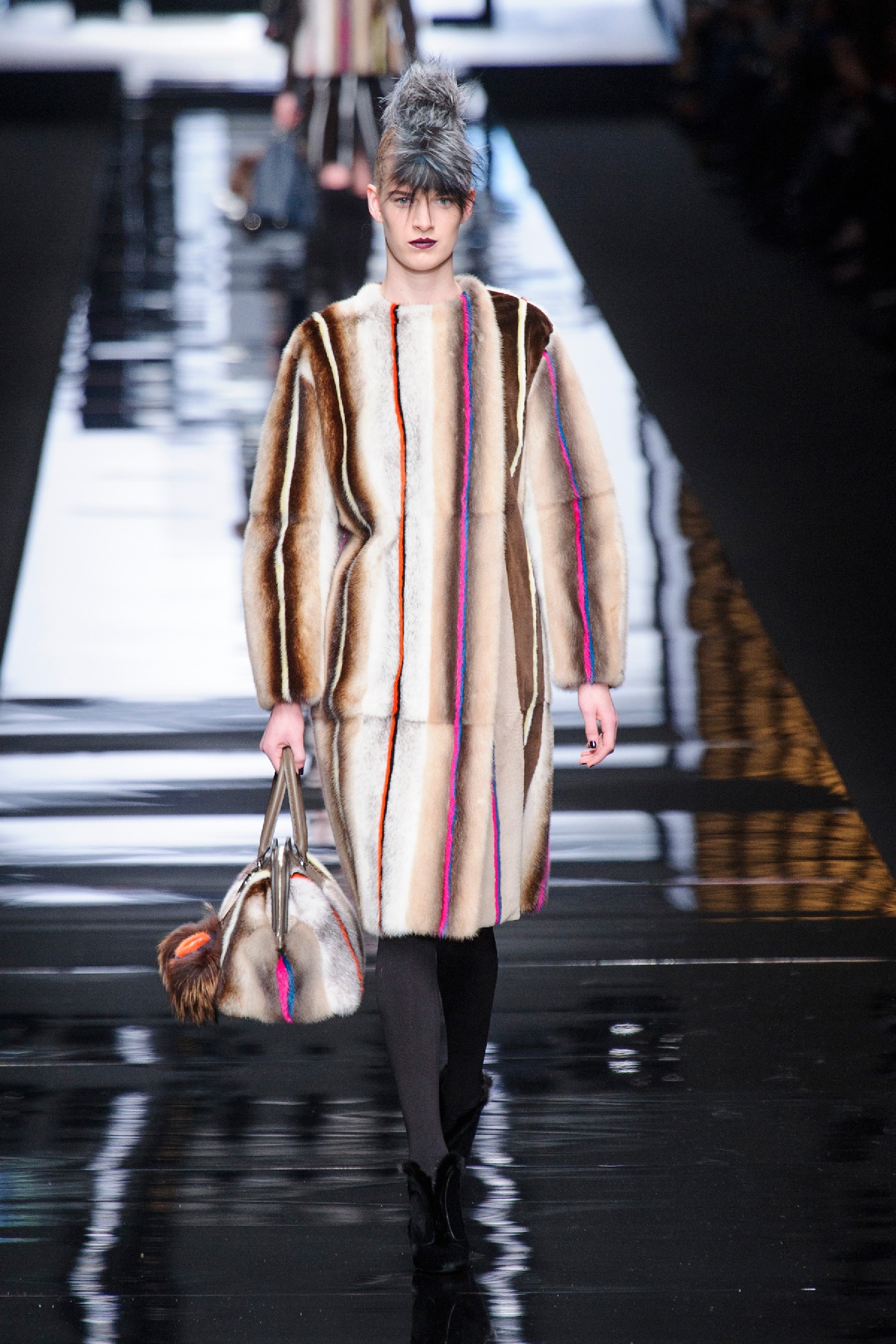 desfile-fendi-inverno2014-01