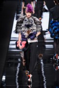 desfile-fendi-inverno2014-37