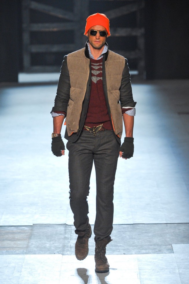 desfile-mbastian-ny-inv2014-12
