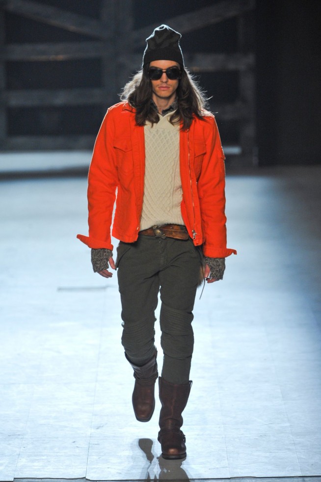 desfile-mbastian-ny-inv2014-15