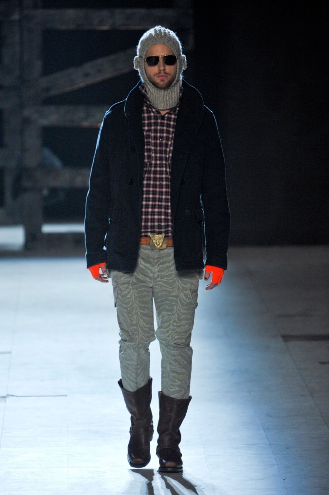 desfile-mbastian-ny-inv2014-17