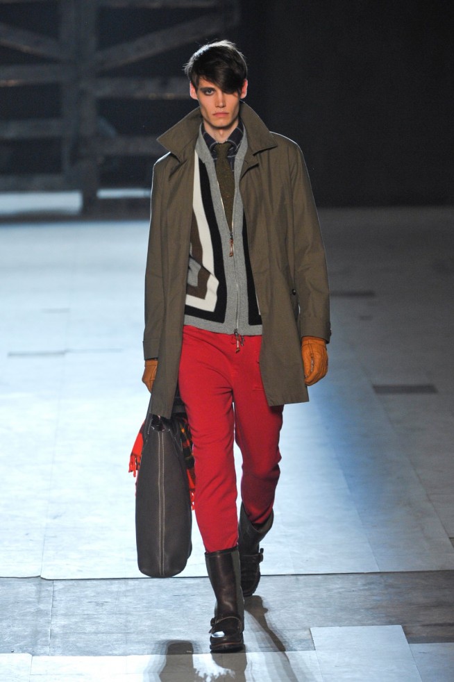 desfile-mbastian-ny-inv2014-21