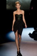desfile-mischka-ny-inv2014-21