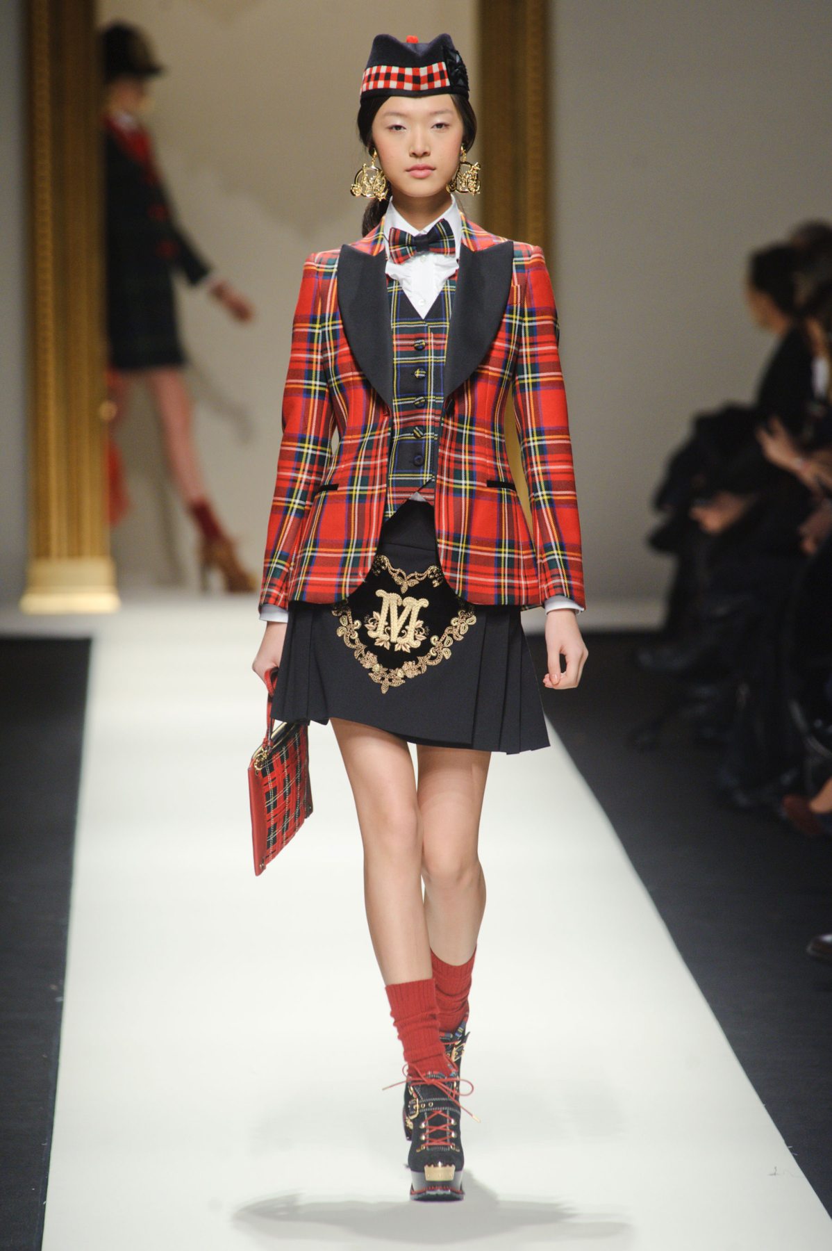 desfile-moschino-inv2014-05