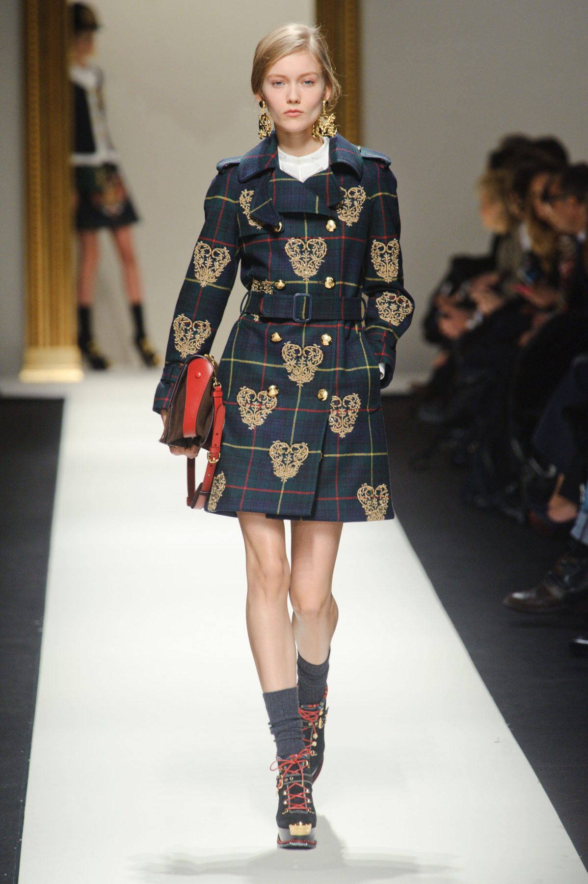desfile-moschino-inv2014-26