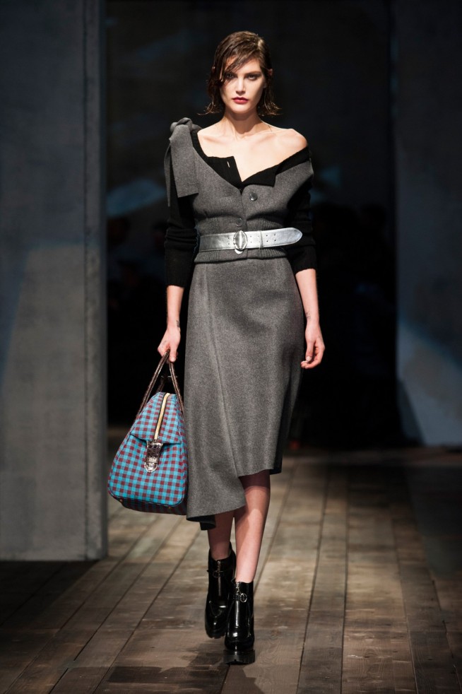 desfile-prada-inverno2014-02
