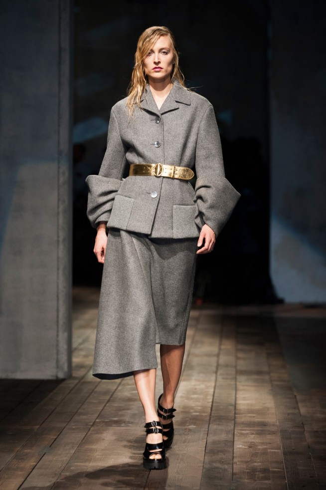 desfile-prada-inverno2014-06