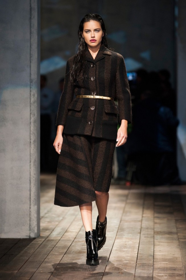 desfile-prada-inverno2014-08