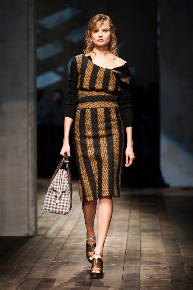 desfile-prada-inverno2014-09