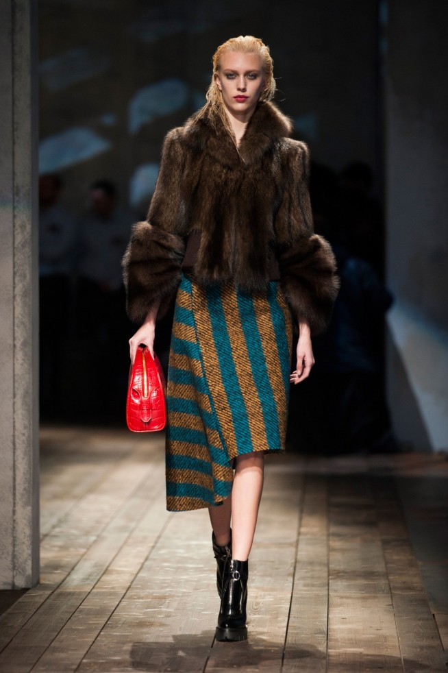 desfile-prada-inverno2014-12