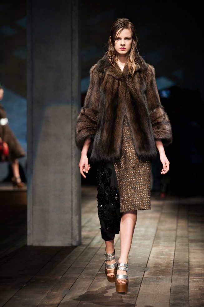 desfile-prada-inverno2014-24