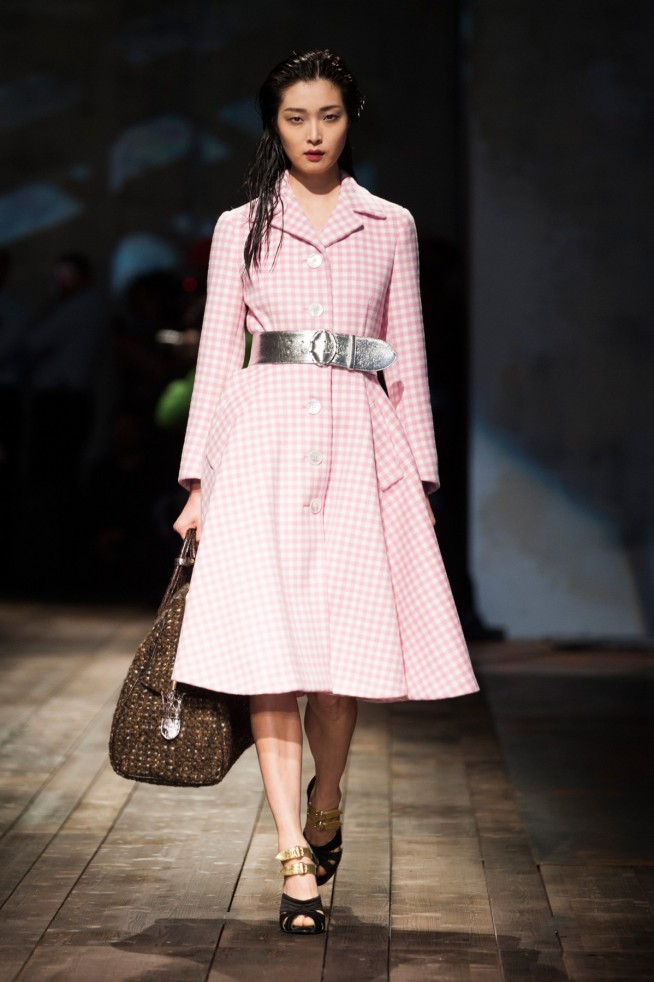 desfile-prada-inverno2014-31