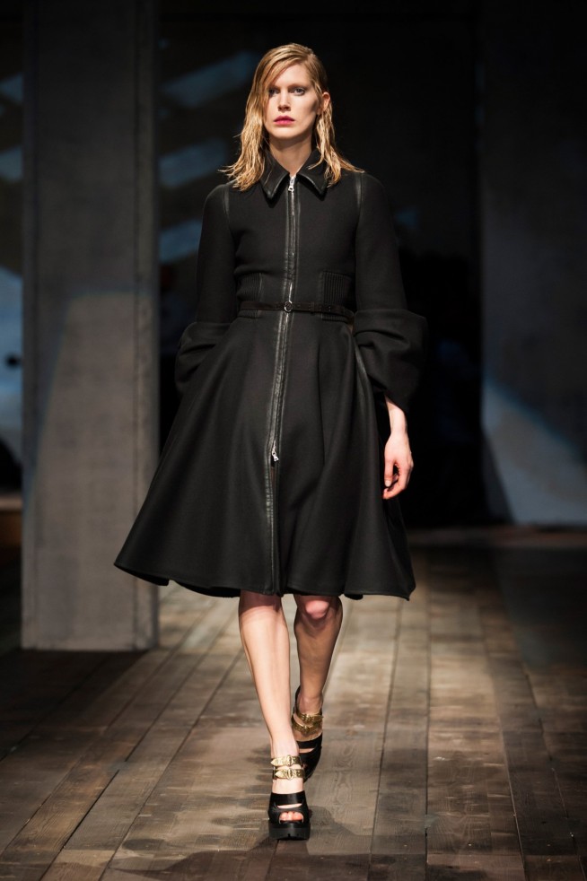desfile-prada-inverno2014-32