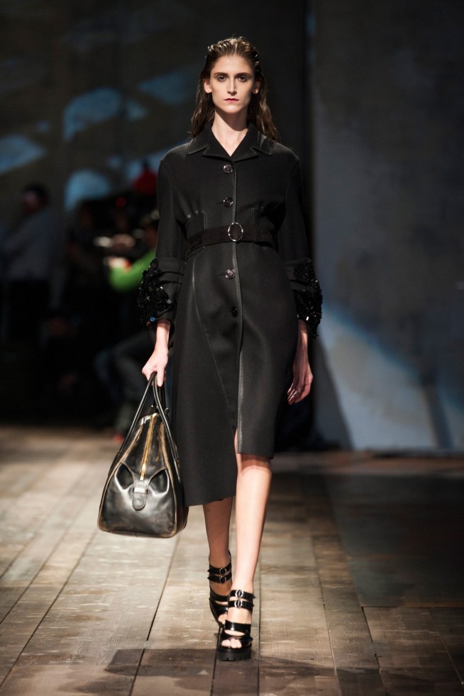 desfile-prada-inverno2014-36