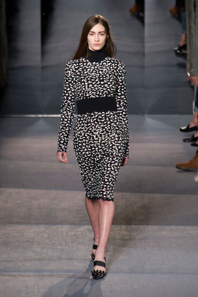 desfile-proenza-ny-inv2014-31